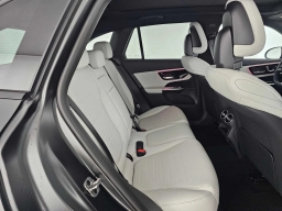 Mercedes-Benz GLC GLC 300 4MATIC SUV 2026