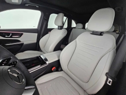 Mercedes-Benz GLC GLC 300 4MATIC SUV 2026