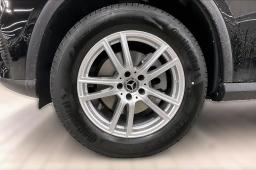 Mercedes-Benz GLC GLC 300 4MATIC SUV 2026