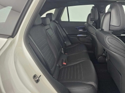 Mercedes-Benz GLC GLC 300 4MATIC SUV 2026