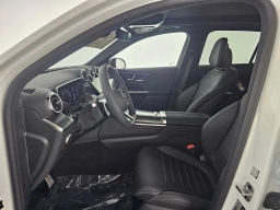 Mercedes-Benz GLC GLC 300 4MATIC SUV 2026