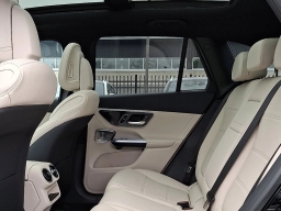 Mercedes-Benz GLC GLC 300 4MATIC SUV 2026