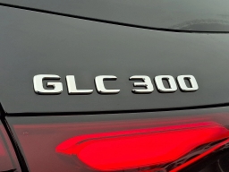 Mercedes-Benz GLC GLC 300 4MATIC SUV 2026