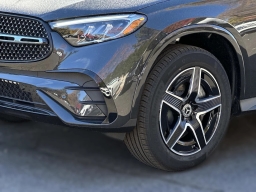 Mercedes-Benz GLC GLC 300 4MATIC SUV 2026