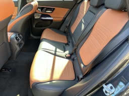 Mercedes-Benz GLC GLC 300 4MATIC SUV 2026