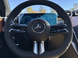 Mercedes-Benz GLC GLC 300 4MATIC SUV 2026