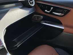 Mercedes-Benz GLC GLC 300 4MATIC SUV 2026