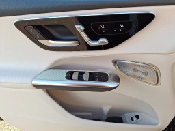 Mercedes-Benz GLC GLC 300 4MATIC SUV 2026