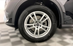 Mercedes-Benz GLC GLC 300 4MATIC SUV 2026
