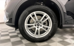 Mercedes-Benz GLC GLC 300 4MATIC SUV 2026