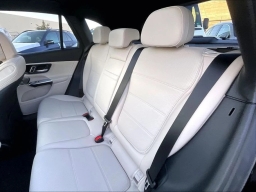 Mercedes-Benz GLC GLC 300 4MATIC SUV 2026