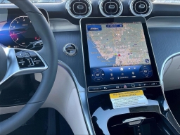 Mercedes-Benz GLC GLC 300 4MATIC SUV 2026