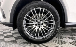 Mercedes-Benz GLC GLC 300 4MATIC SUV 2026