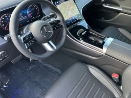 Mercedes-Benz GLC GLC 300 4MATIC SUV 2026