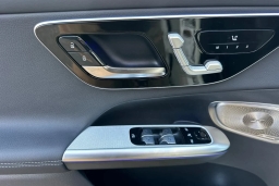 Mercedes-Benz GLC GLC 300 4MATIC SUV 2026