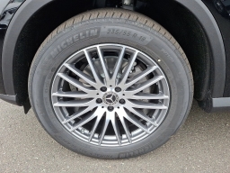 Mercedes-Benz GLC GLC 300 4MATIC SUV 2026