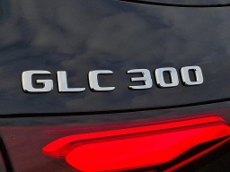 Mercedes-Benz GLC GLC 300 4MATIC SUV 2026