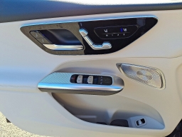 Mercedes-Benz GLC GLC 300 4MATIC SUV 2026