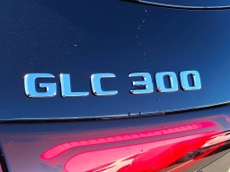 Mercedes-Benz GLC GLC 300 4MATIC SUV 2026