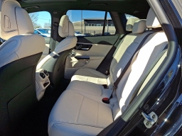 Mercedes-Benz GLC GLC 300 4MATIC SUV 2026