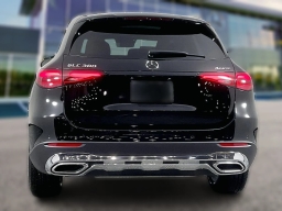 Mercedes-Benz GLC GLC 300 4MATIC SUV 2026