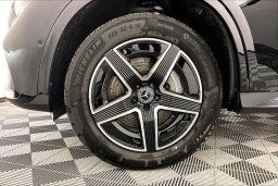 Mercedes-Benz GLC GLC 300 4MATIC SUV 2026