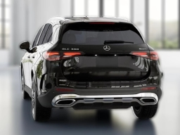 Mercedes-Benz GLC GLC 300 4MATIC SUV 2026
