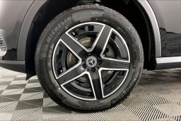 Mercedes-Benz GLC GLC 300 4MATIC SUV 2026