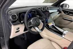 Mercedes-Benz GLC GLC 300 4MATIC SUV 2026