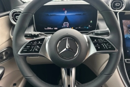 Mercedes-Benz GLC GLC 300 4MATIC SUV 2026