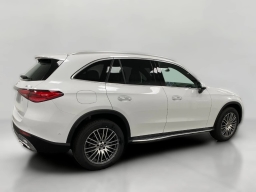 Mercedes-Benz GLC GLC 300 4MATIC SUV 2026