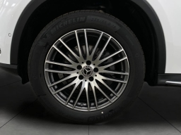 Mercedes-Benz GLC GLC 300 4MATIC SUV 2026