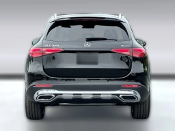 Mercedes-Benz GLC GLC 300 4MATIC SUV 2026