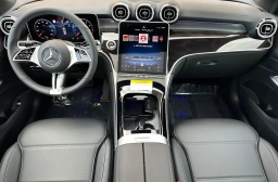 Mercedes-Benz GLC GLC 300 4MATIC SUV 2026