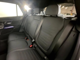 Mercedes-Benz GLC GLC 300 4MATIC SUV 2026