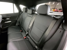 Mercedes-Benz GLC GLC 300 4MATIC SUV 2026