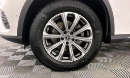 Mercedes-Benz GLC GLC 300 4MATIC SUV 2026