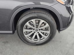 Mercedes-Benz GLC GLC 300 4MATIC SUV 2026