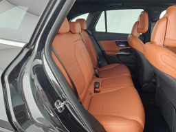 Mercedes-Benz GLC GLC 300 4MATIC SUV 2026