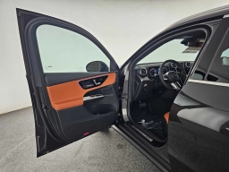 Mercedes-Benz GLC GLC 300 4MATIC SUV 2026