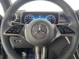 Mercedes-Benz GLC GLC 300 4MATIC SUV 2026