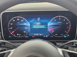 Mercedes-Benz GLC GLC 300 4MATIC SUV 2026