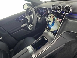 Mercedes-Benz GLC GLC 300 4MATIC SUV 2026