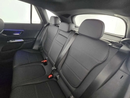 Mercedes-Benz GLC GLC 300 4MATIC SUV 2026