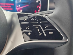 Mercedes-Benz GLC GLC 300 4MATIC SUV 2026