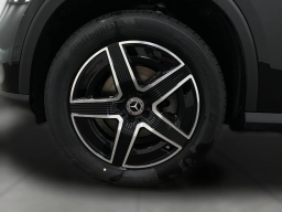 Mercedes-Benz GLC GLC 300 4MATIC SUV 2026