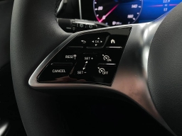 Mercedes-Benz GLC GLC 300 4MATIC SUV 2026