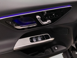 Mercedes-Benz GLC GLC 300 4MATIC SUV 2026