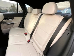 Mercedes-Benz GLC GLC 300 4MATIC SUV 2026