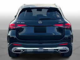 Mercedes-Benz GLC GLC 300 4MATIC SUV 2026